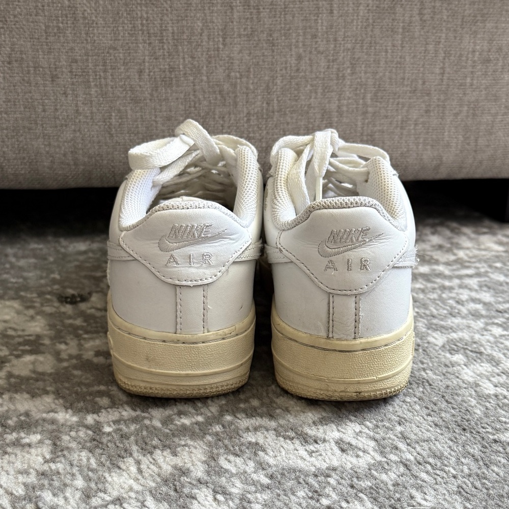 Nike White Air Force 1 Sneakers Size 4.5 Y - Picture 5 of 9